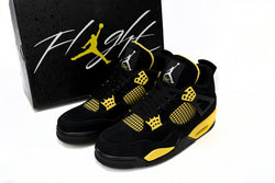 Air Jordan 4 Thunder