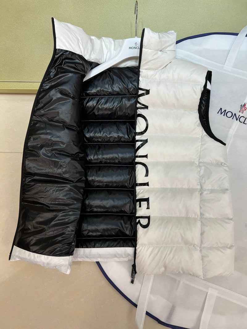 Smanicato Moncler